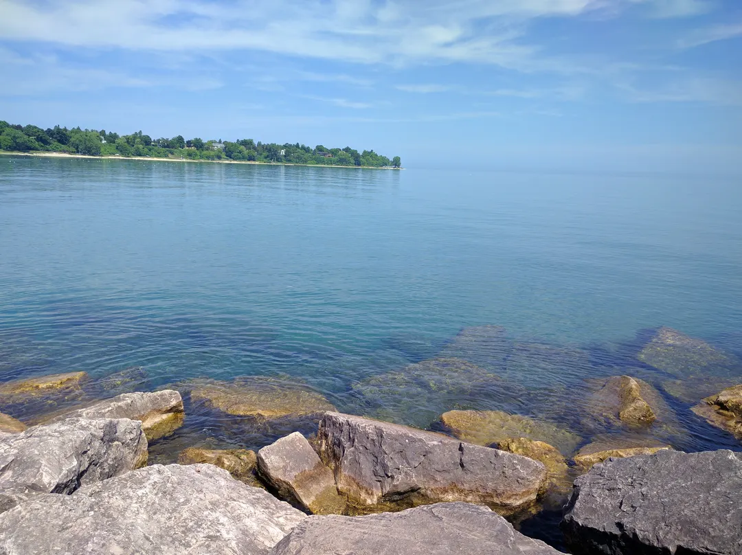 Rocky shoreline east of Deland Park, Lake Michigan. Photo: Michael Brunette.