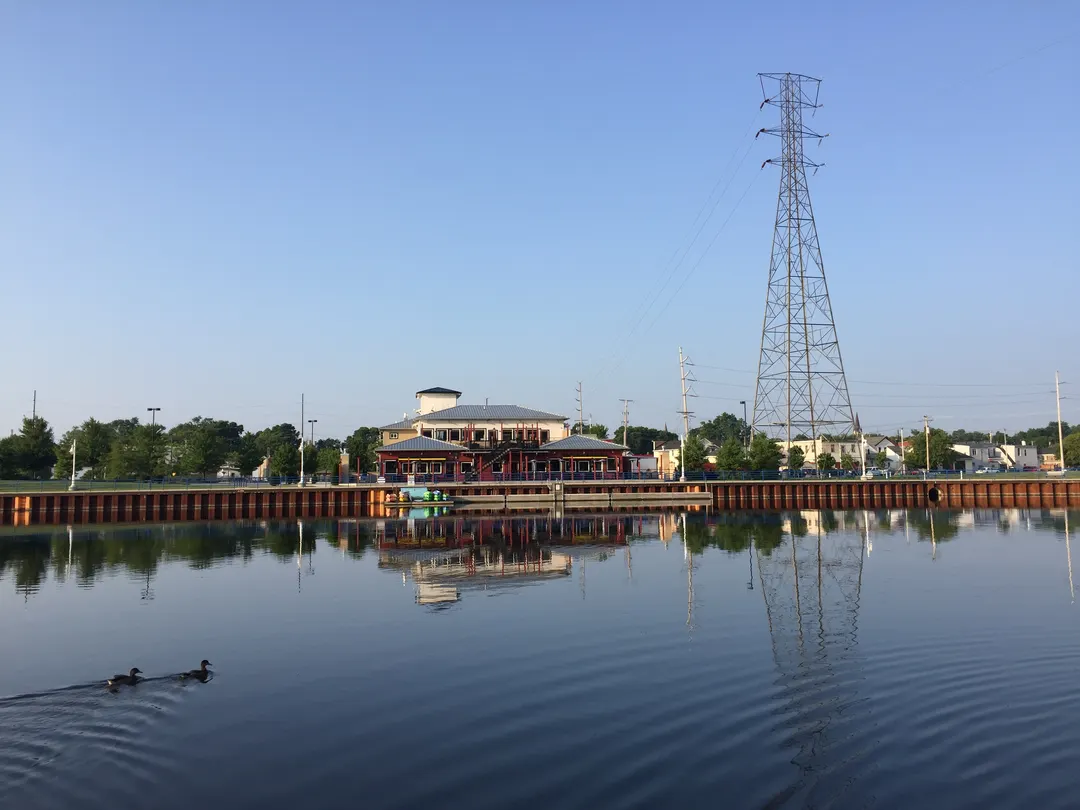 Sheboygan River basin, riverside boardwalk. Photo: Michael Brunette.